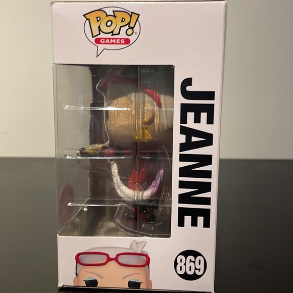 Bayonetta, Exclusive Funko Pop, #869 - Picture 2 of 7